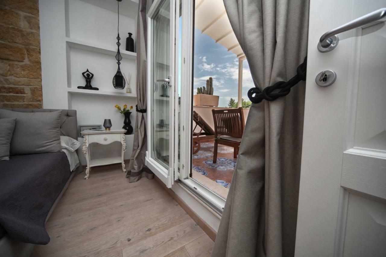 Mare Versus Luxury Suites Barletta Kültér fotó